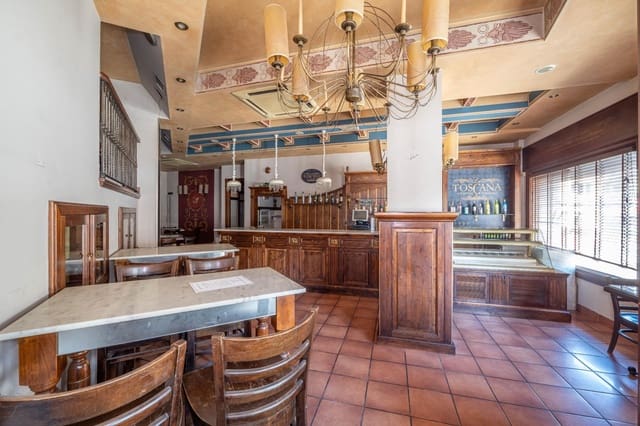 Biznes na sprzedaż w Ogíjares - 183 000 € (Ref: 9419681)