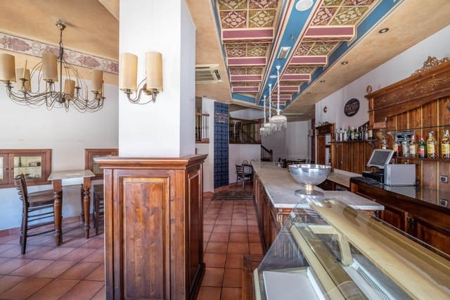 Biznes na sprzedaż w Ogíjares - 183 000 € (Ref: 9419681)