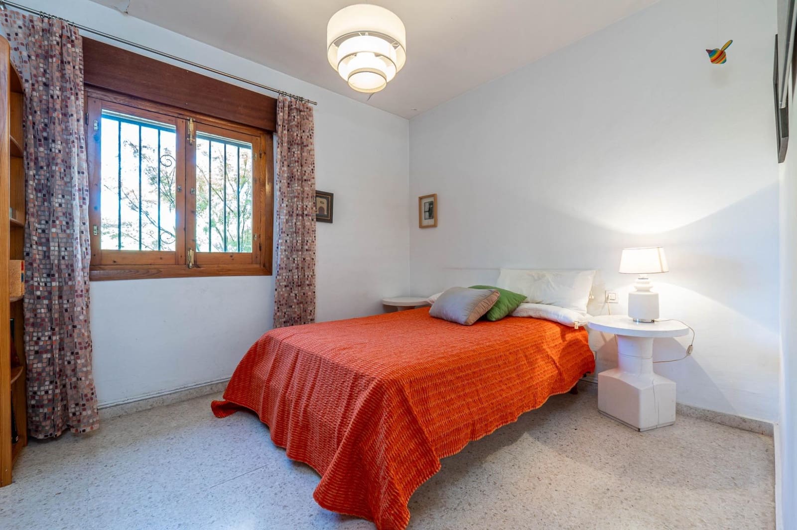 4 bedroom Villa for sale in Ogijares with pool garage - € 449,000 (Ref: 9419682)