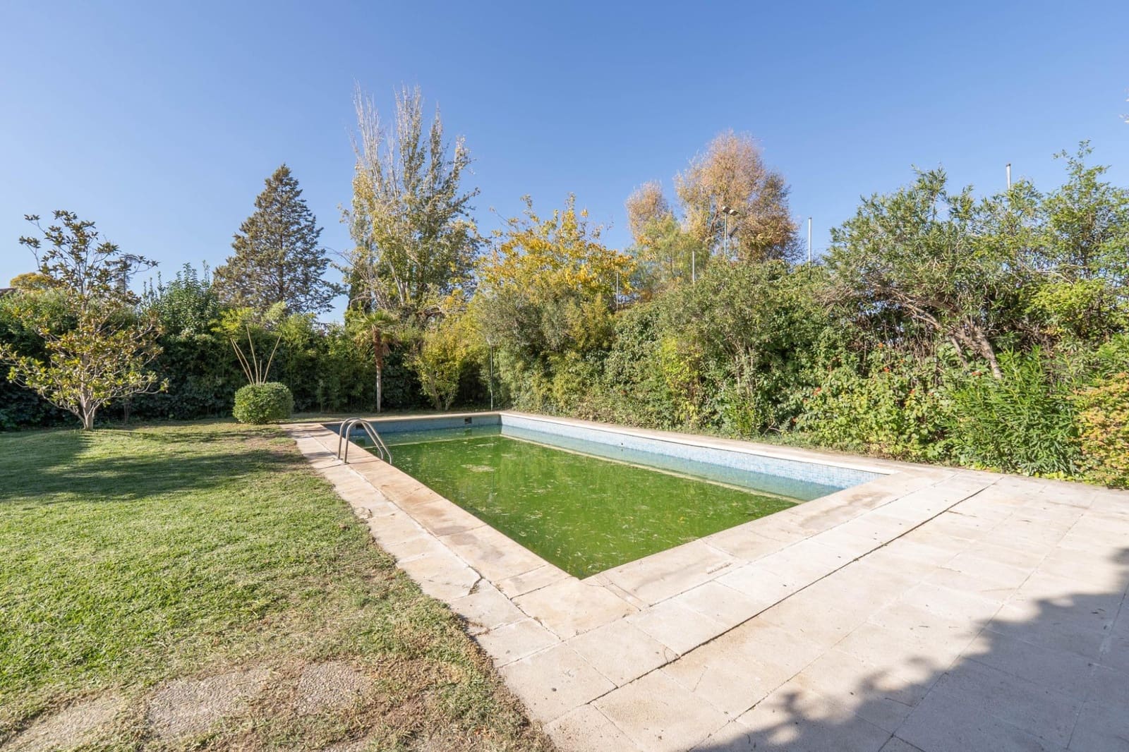 4 bedroom Villa for sale in Ogijares with pool garage - € 449,000 (Ref: 9419682)