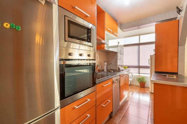 3 soverom Leilighet til salgs i Angustias - Chana - Encina, Granada by med garasje - € 240 000 (Ref: 9419685)