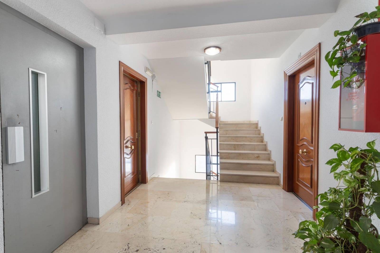 3 chambre Appartement à vendre à Grenade ville avec garage - 240 000 € (Ref: 9419685)