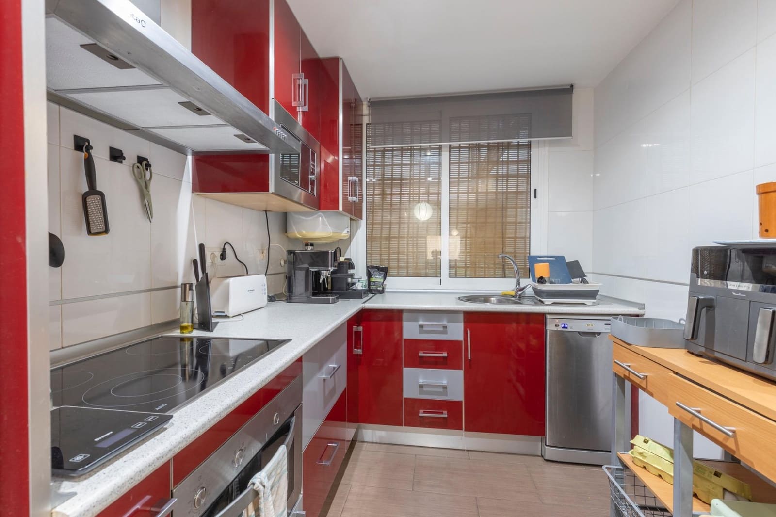 3 bedroom Flat for sale in Maracena with garage - € 215,000 (Ref: 9419688)