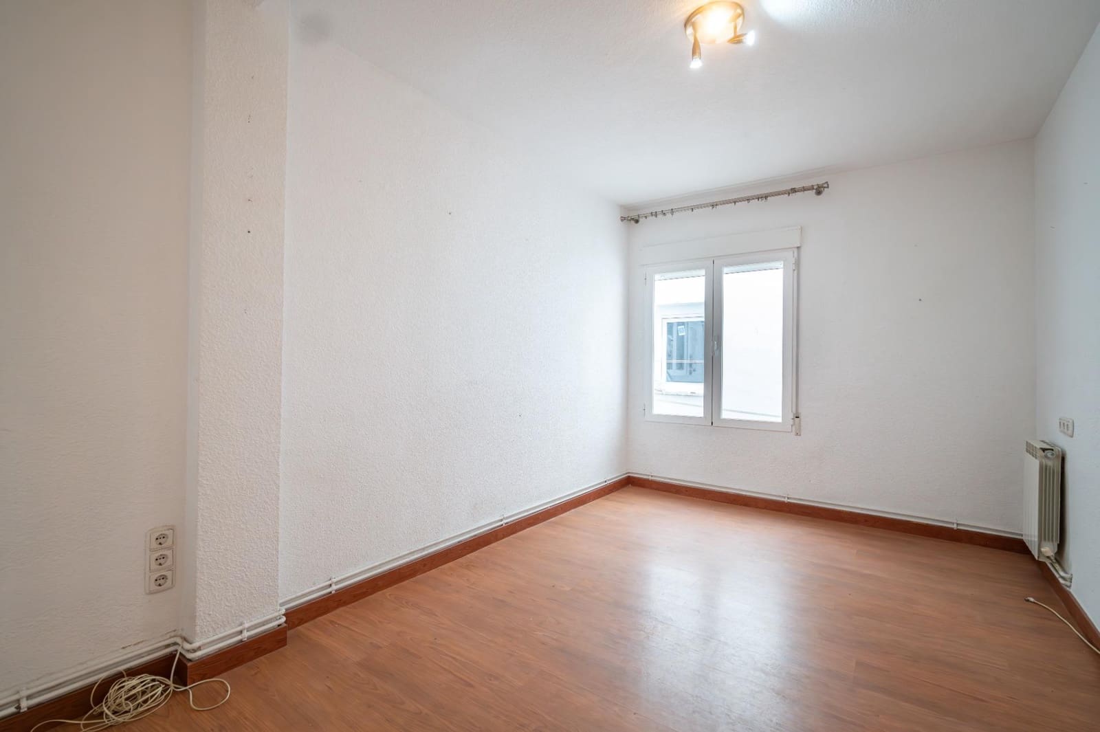 4 slaapkamer Flat te koop in Granada stad - € 285.000 (Ref: 9419690)