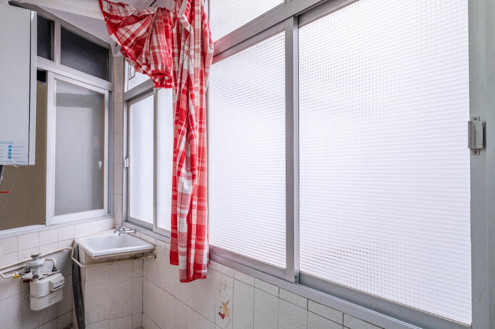 4 slaapkamer Flat te koop in Granada stad - € 285.000 (Ref: 9419690)