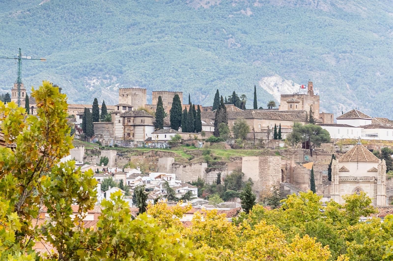 4 slaapkamer Flat te koop in Granada stad - € 285.000 (Ref: 9419690)