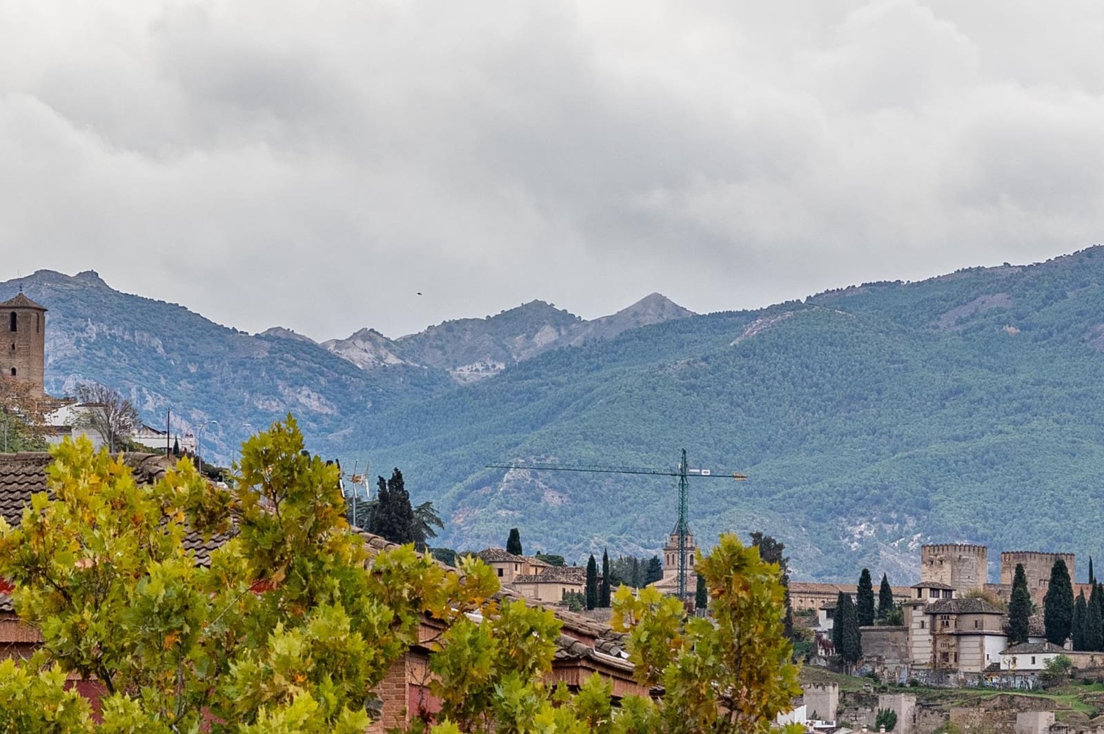 4 slaapkamer Flat te koop in Granada stad - € 285.000 (Ref: 9419690)