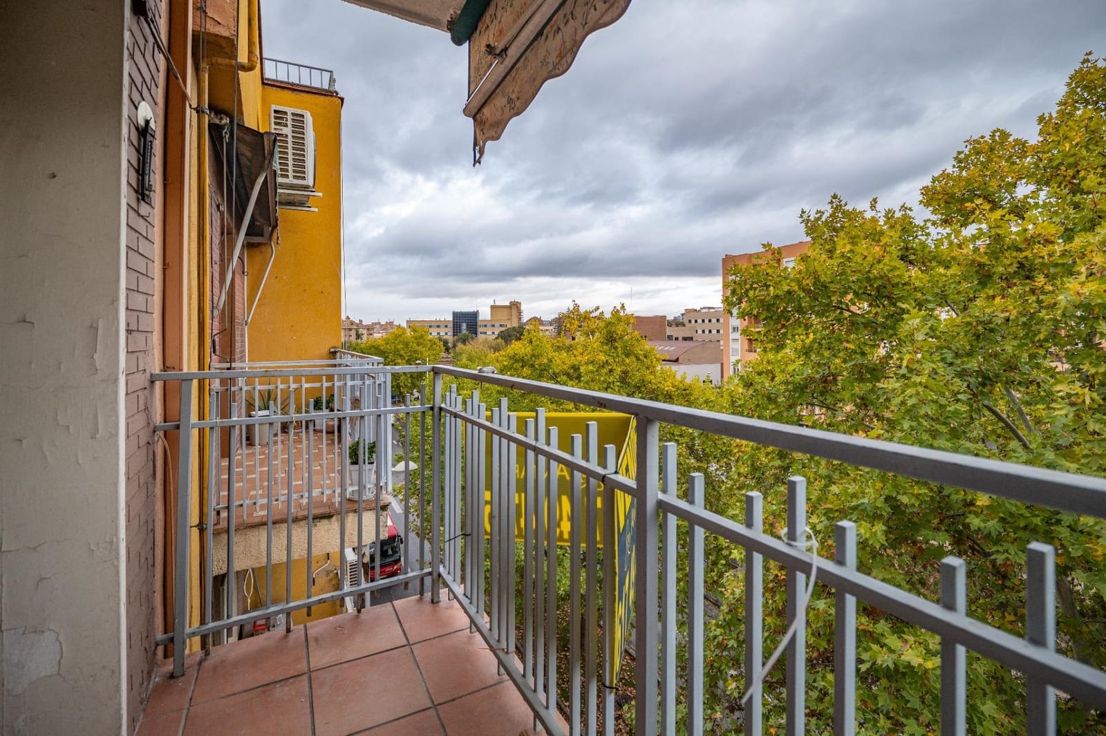 4 slaapkamer Flat te koop in Granada stad - € 285.000 (Ref: 9419690)