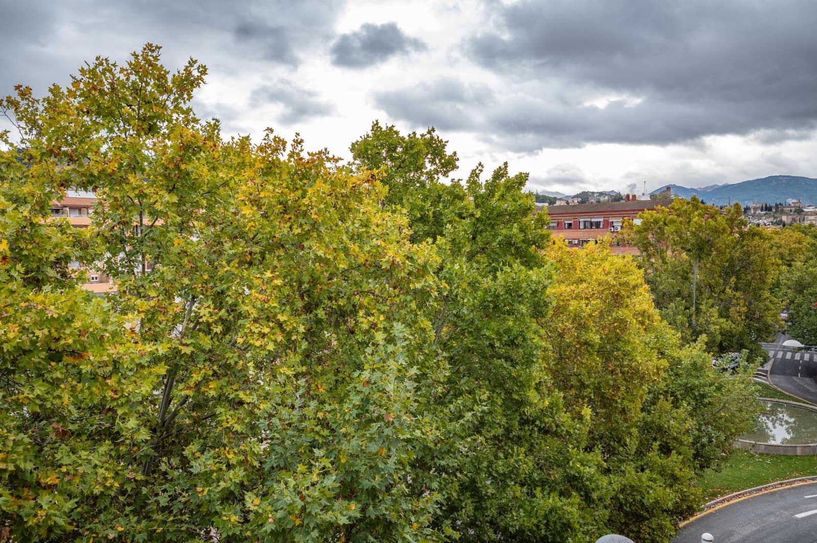 4 slaapkamer Flat te koop in Granada stad - € 285.000 (Ref: 9419690)