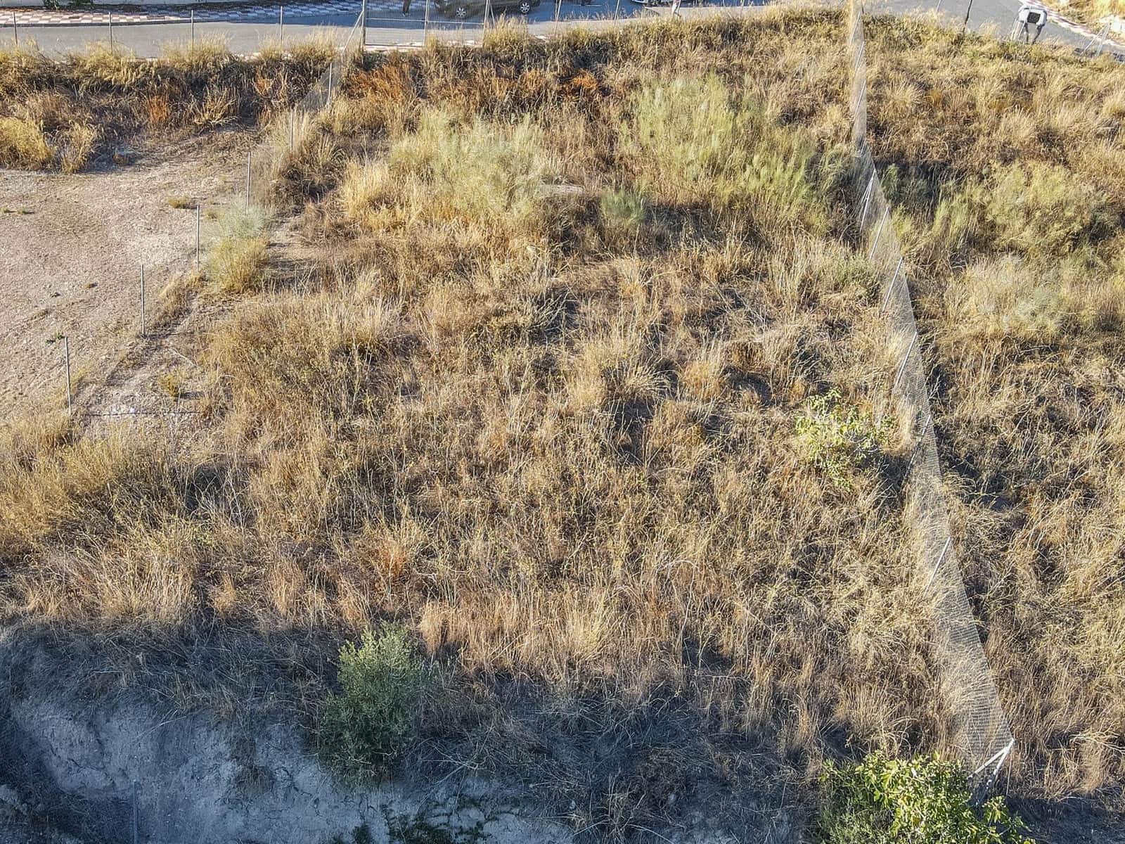 Building Plot for sale in Alfacar - € 69,900 (Ref: 9419693)