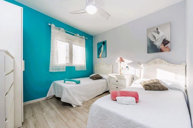 Apartamento de 5 habitaciones en Salobreña en venta - 399.000 € (Ref: 9419697)