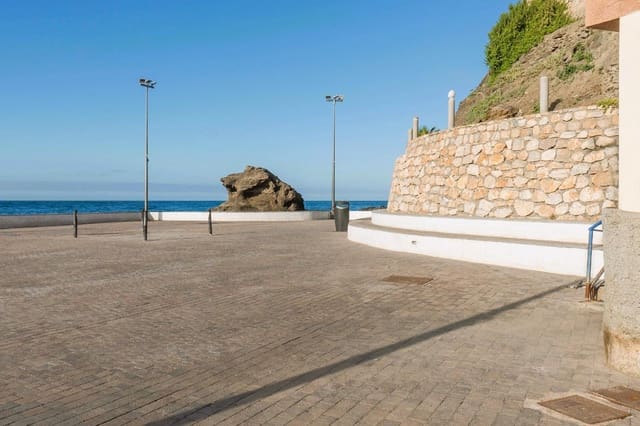 Apartamento de 5 habitaciones en Salobreña en venta - 399.000 € (Ref: 9419697)