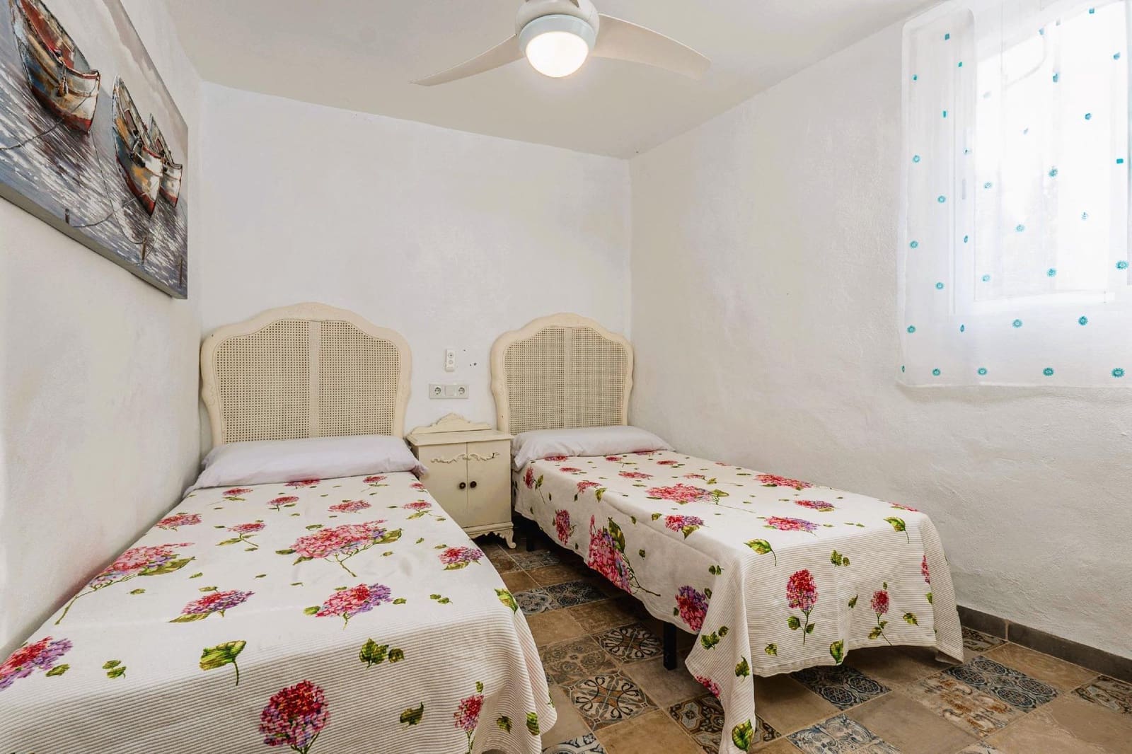 Apartamento de 5 habitaciones en Salobreña en venta - 399.000 € (Ref: 9419697)