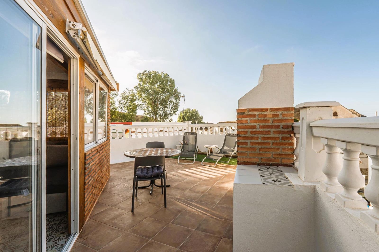 Apartamento de 5 habitaciones en Salobreña en venta - 399.000 € (Ref: 9419697)