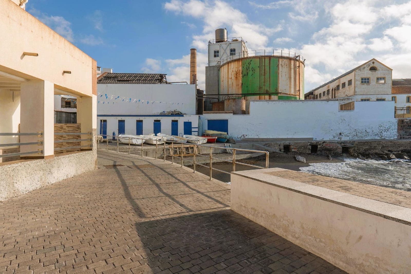 Apartamento de 5 habitaciones en Salobreña en venta - 399.000 € (Ref: 9419697)