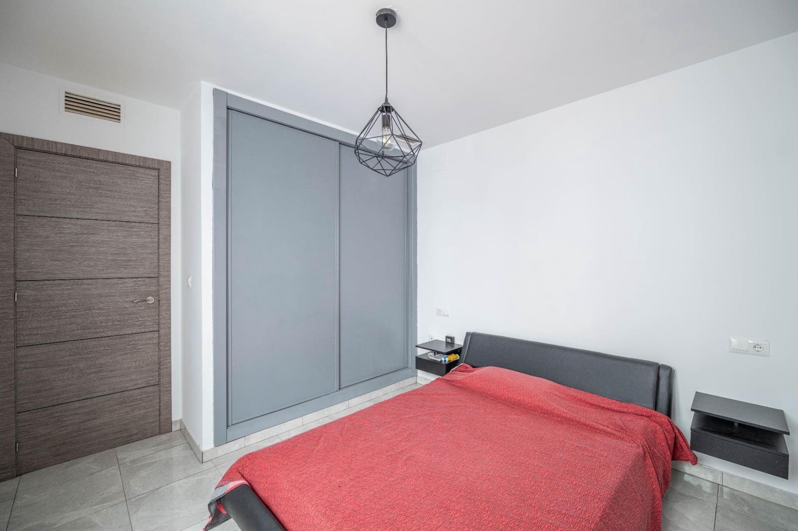 2 soverom Leilighet til salgs i Atarfe med svømmebasseng garasje - € 149 000 (Ref: 9419701)