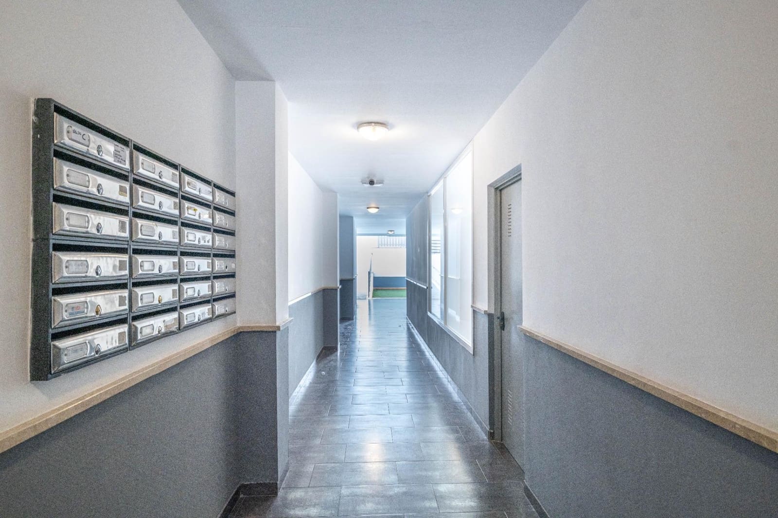 2 soverom Leilighet til salgs i Atarfe med svømmebasseng garasje - € 149 000 (Ref: 9419701)