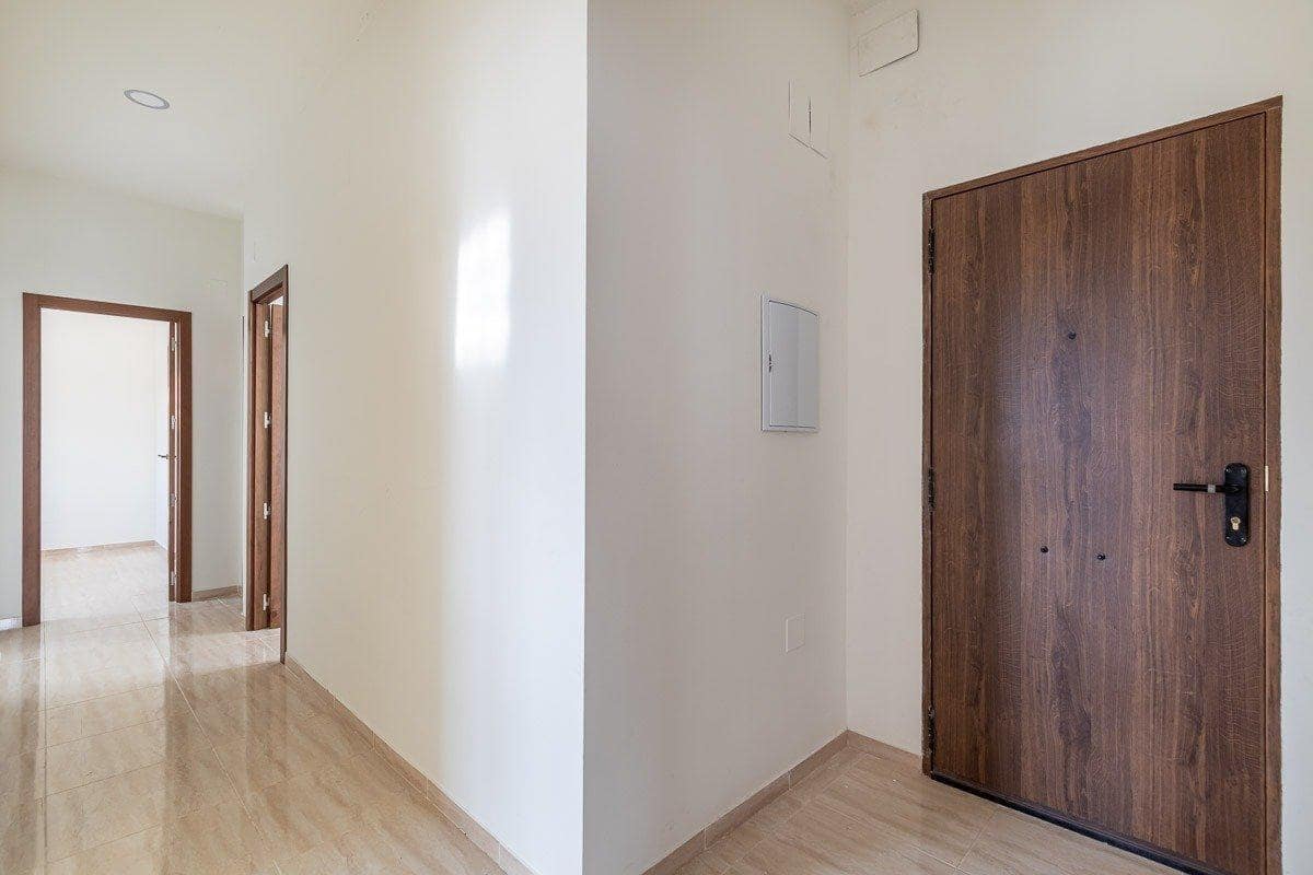 3 sovrum Villa till salu i La Zubia med pool garage - 320 000 € (Ref: 9419702)