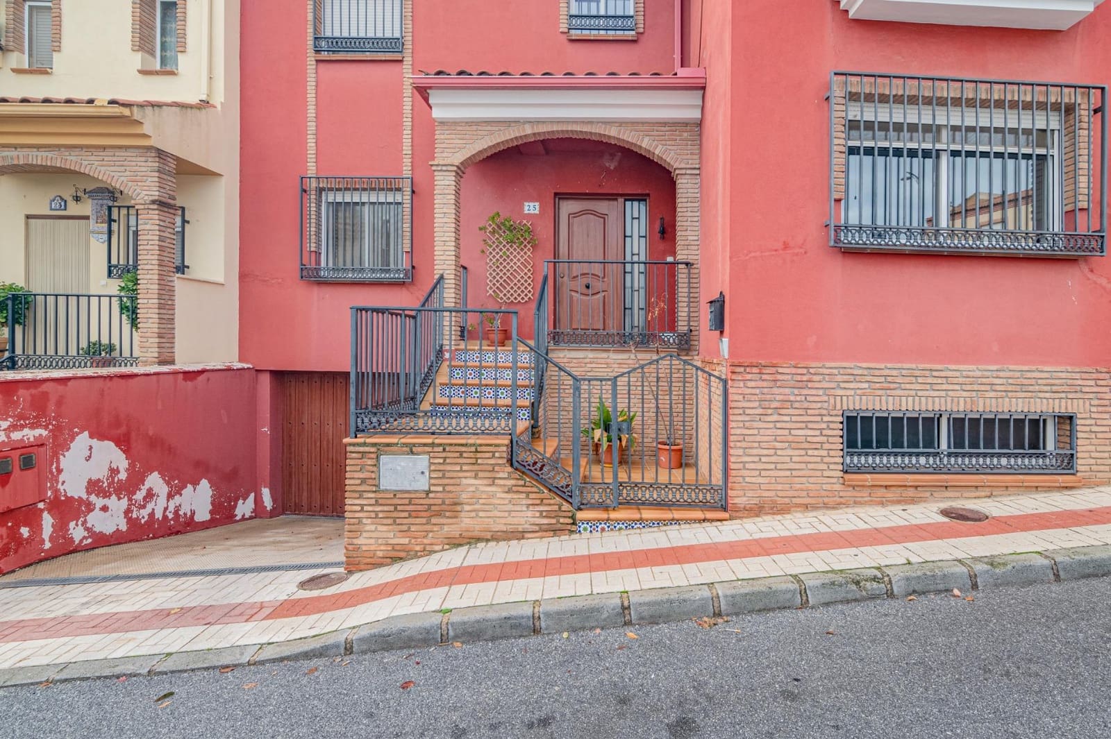 3 Zimmer Reihenhaus zu verkaufen in Guevejar - 173.000 € (Ref: 9419703)