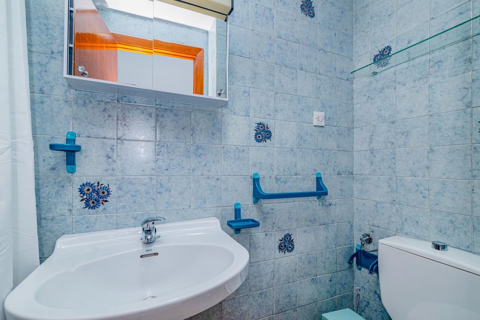 4 makuuhuone Asunto myytävänä paikassa Granada kaupunki mukana 
autotalli - 339 000 € (Ref: 9419704)