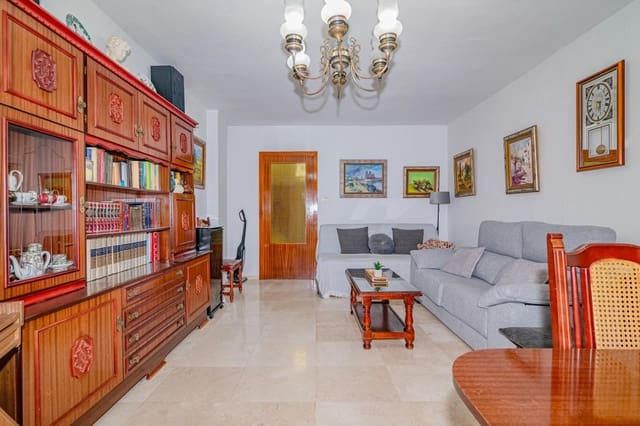 4 soveværelse Lejlighed til salg i Granada by med garage - € 339.000 (Ref: 9419704)