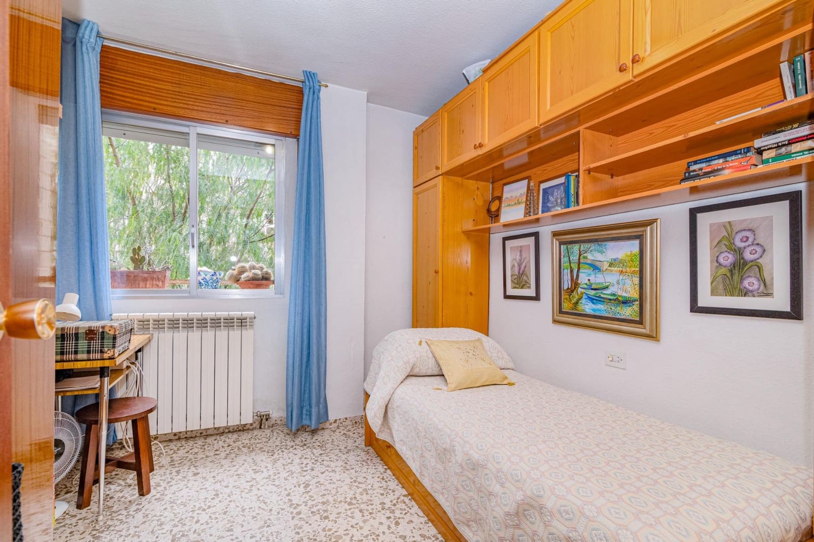 4 makuuhuone Asunto myytävänä paikassa Granada kaupunki mukana 
autotalli - 339 000 € (Ref: 9419704)