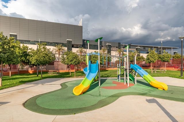 3 soverom Leilighet til salgs i Armilla med svømmebasseng - € 462 000 (Ref: 9419708)