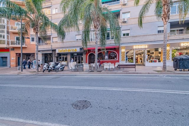 4 soveværelse Lejlighed til salg i Motril med garage - € 245.000 (Ref: 9419710)