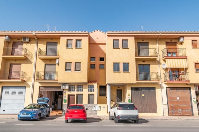 4 sypialnia Apartament na sprzedaż w Guadix z garażem - 165 000 € (Ref: 9419712)