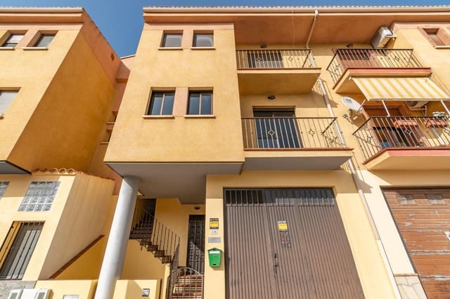 4 sypialnia Apartament na sprzedaż w Guadix z garażem - 165 000 € (Ref: 9419712)