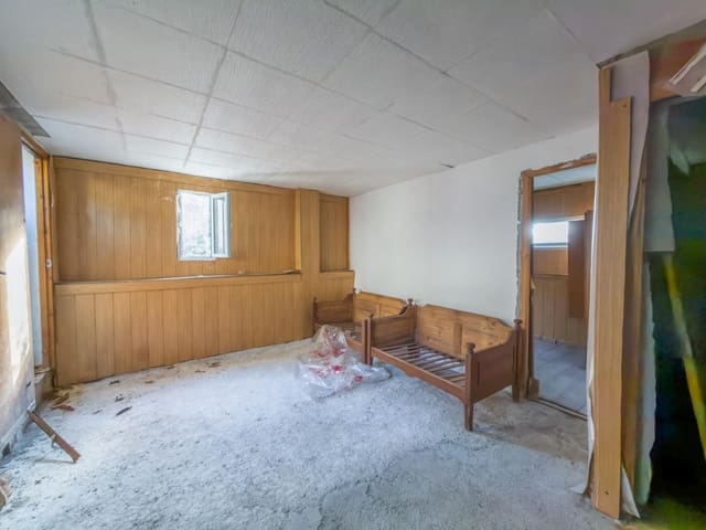 1 soveværelse Finca/Landehus til salg i Los Guajares med garage - € 89.900 (Ref: 9419715)