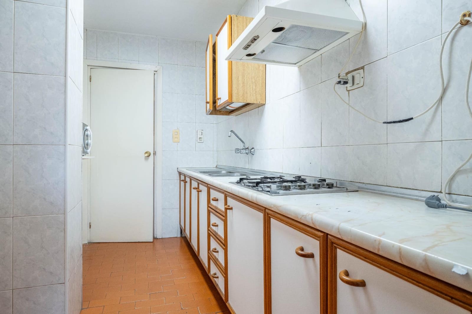 4 Zimmer Wohnung zu verkaufen in Granada Stadt mit Garage - 297.000 € (Ref: 9419716)
