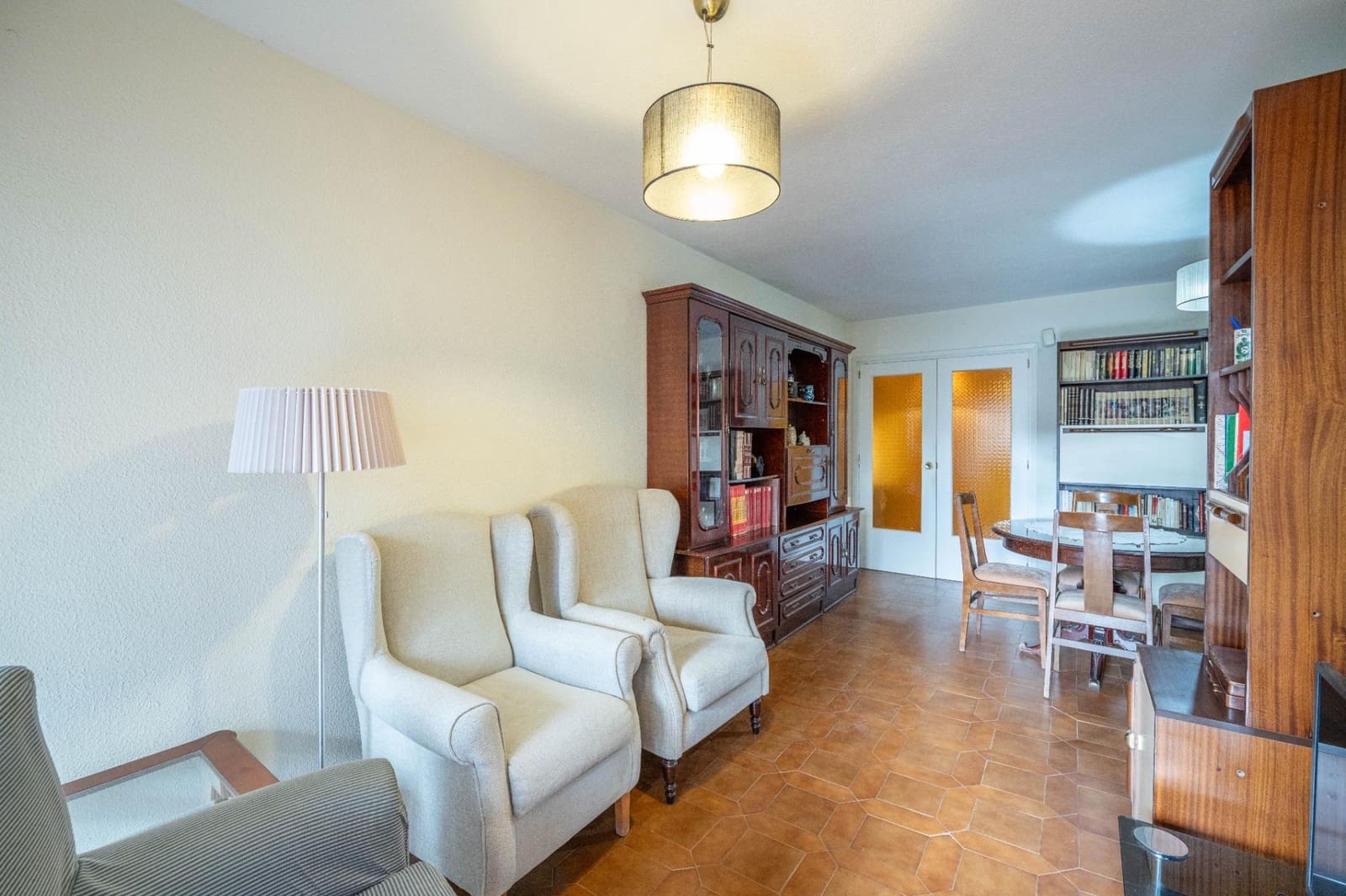 4 Zimmer Wohnung zu verkaufen in Granada Stadt mit Garage - 297.000 € (Ref: 9419716)