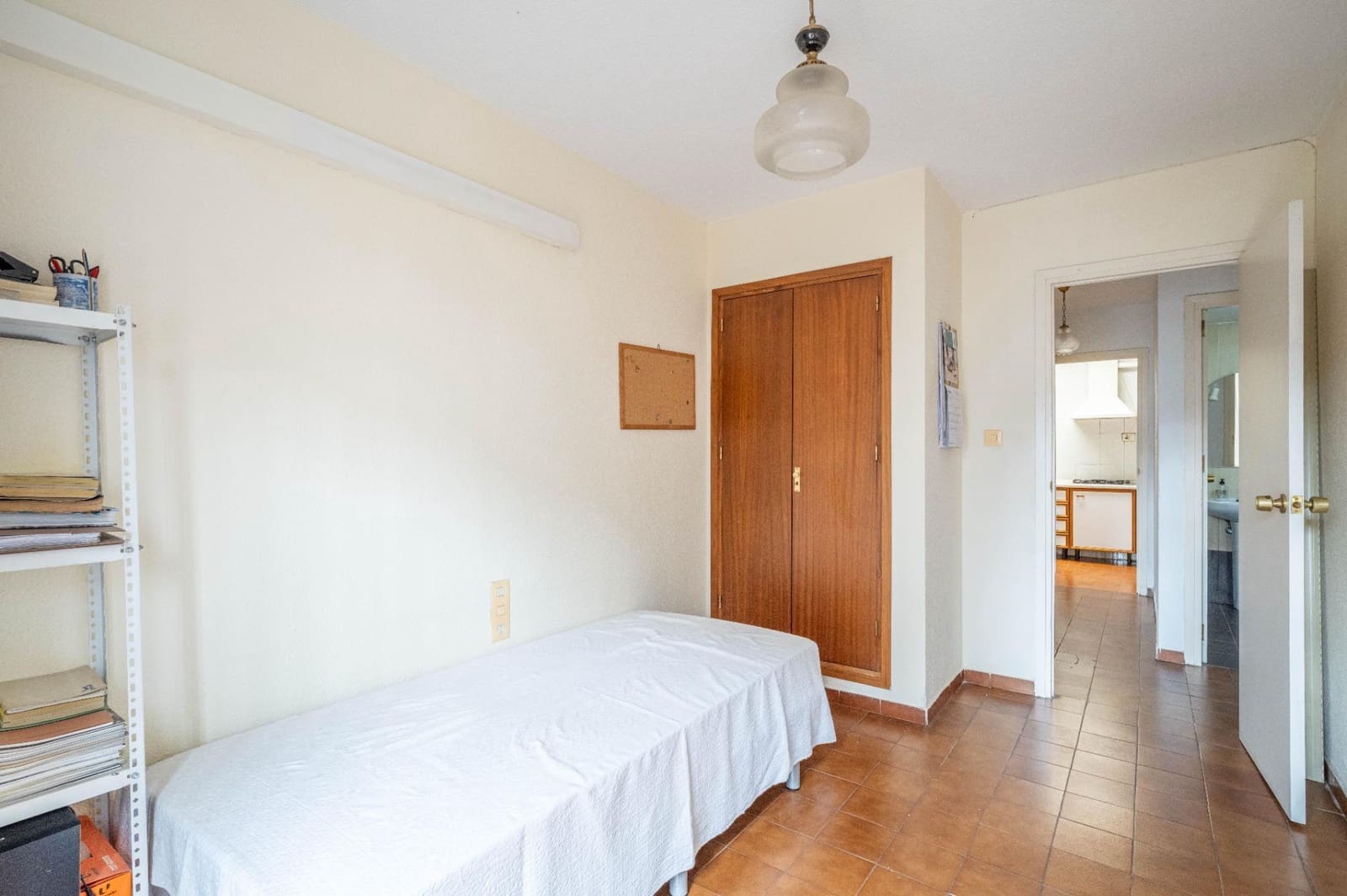 4 Zimmer Wohnung zu verkaufen in Granada Stadt mit Garage - 297.000 € (Ref: 9419716)
