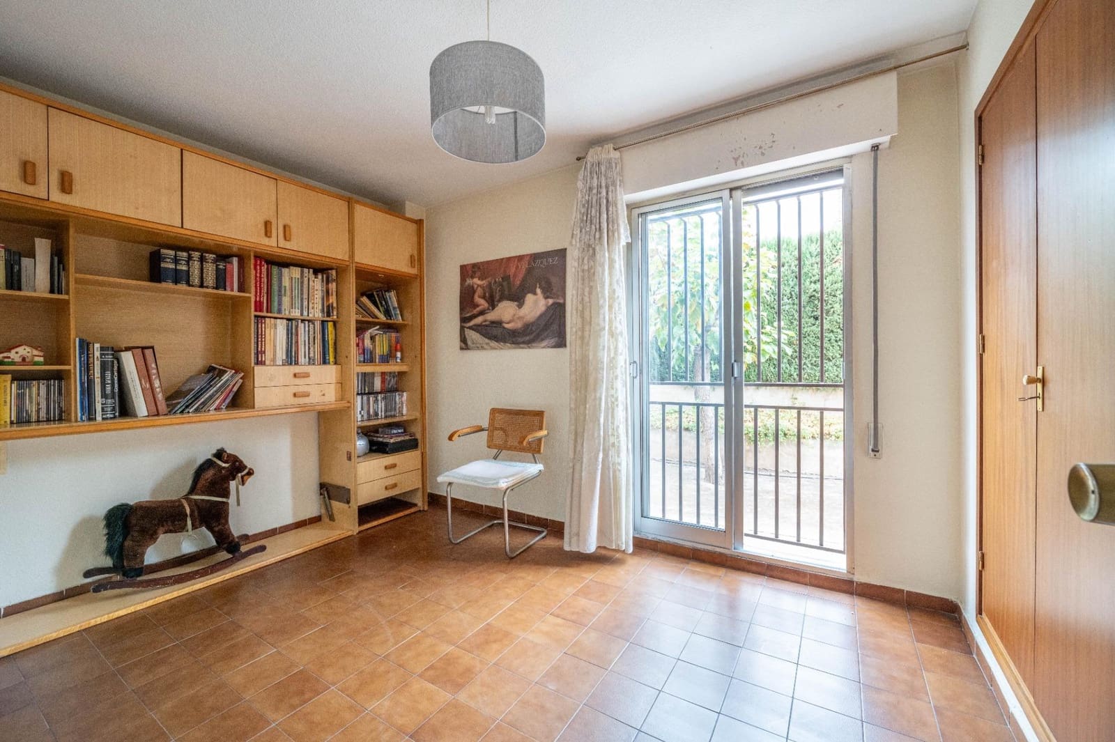 4 Zimmer Wohnung zu verkaufen in Granada Stadt mit Garage - 297.000 € (Ref: 9419716)