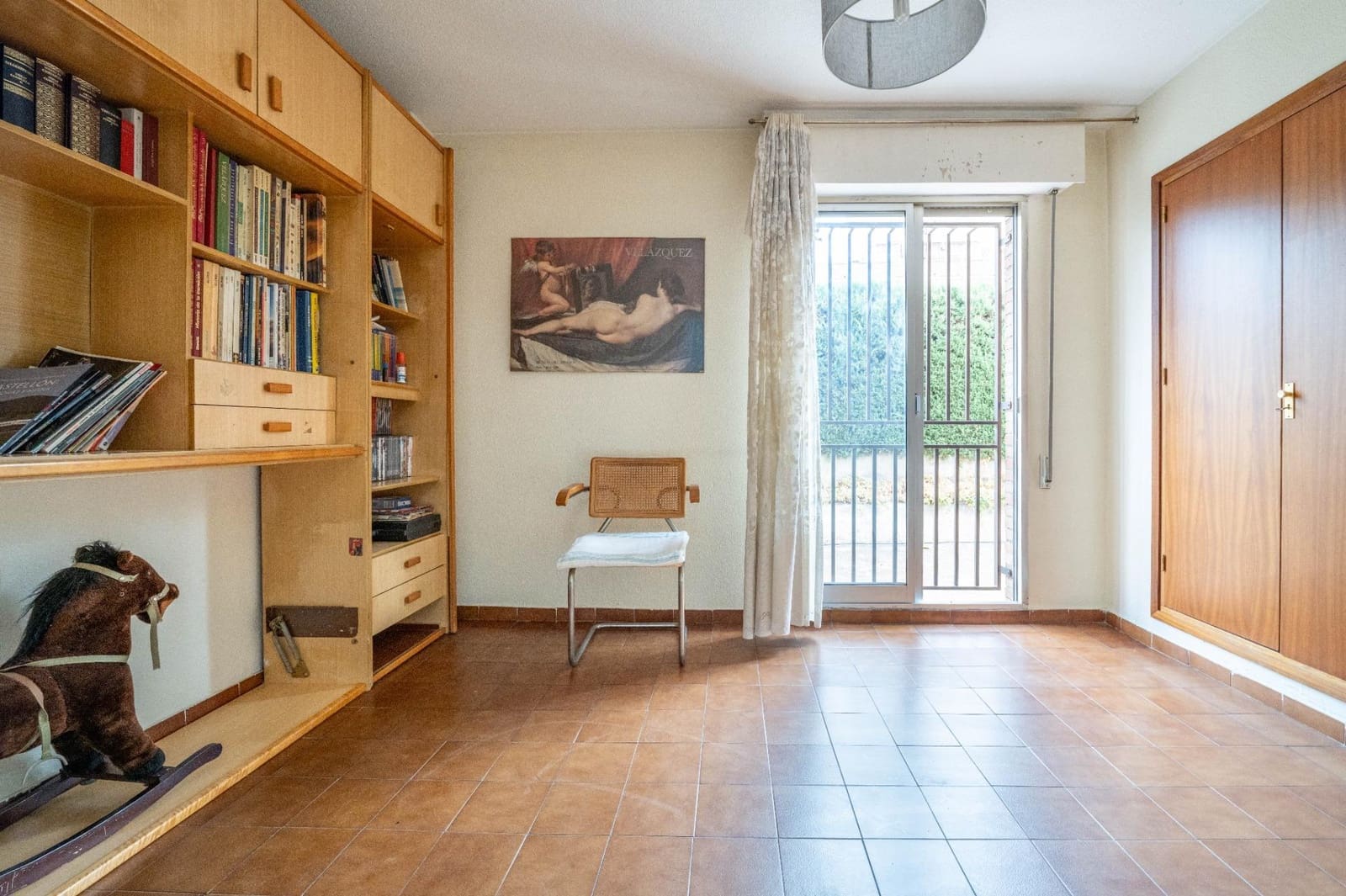 4 Zimmer Wohnung zu verkaufen in Granada Stadt mit Garage - 297.000 € (Ref: 9419716)