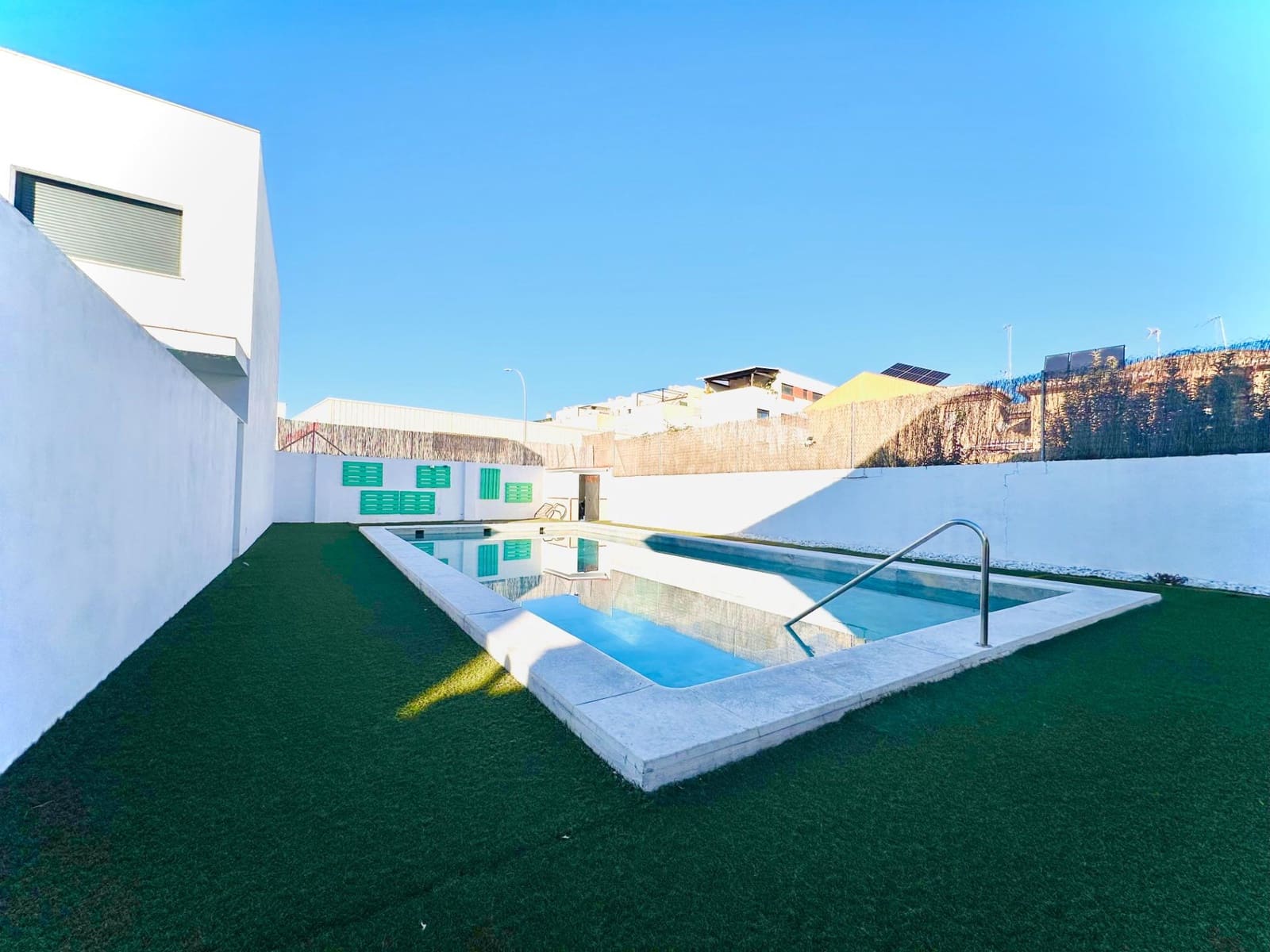 4 soveværelse Villa til salg i Santa Fe med swimmingpool - € 394.900 (Ref: 9419717)