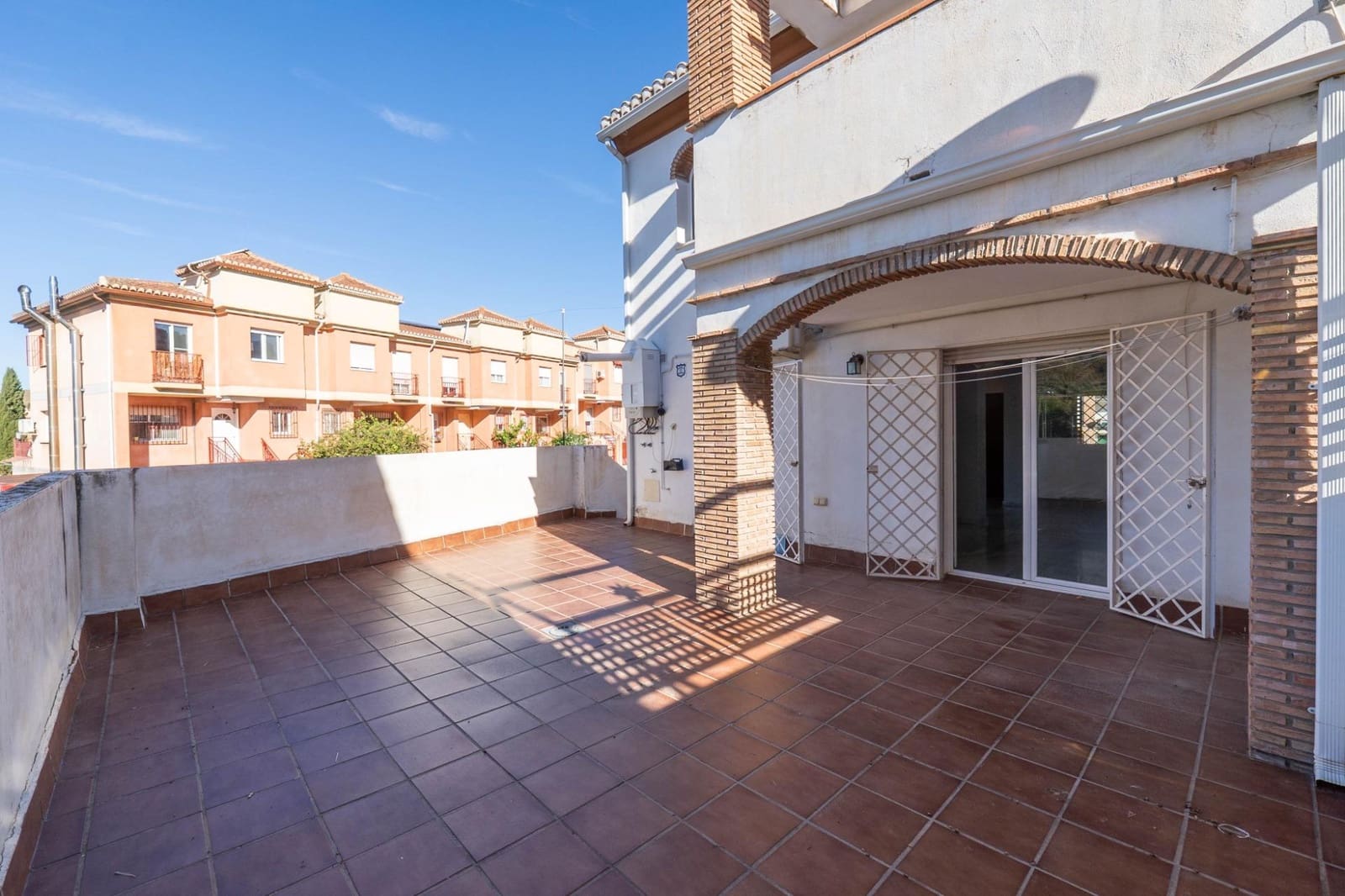 3 chambre Maison de Ville à vendre à Cenes de la Vega avec piscine garage - 305 000 € (Ref: 9419719)