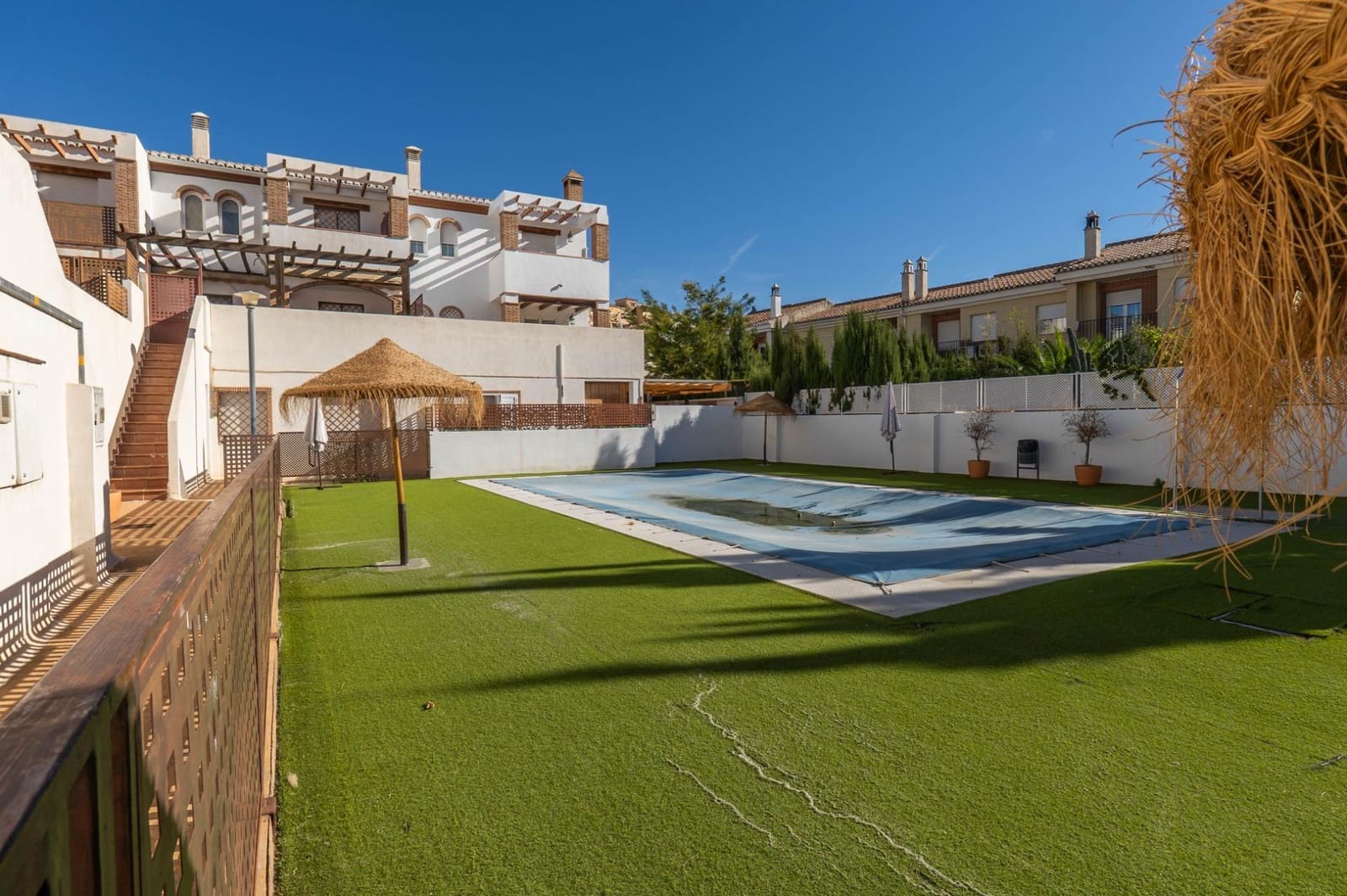 3 chambre Maison de Ville à vendre à Cenes de la Vega avec piscine garage - 305 000 € (Ref: 9419719)