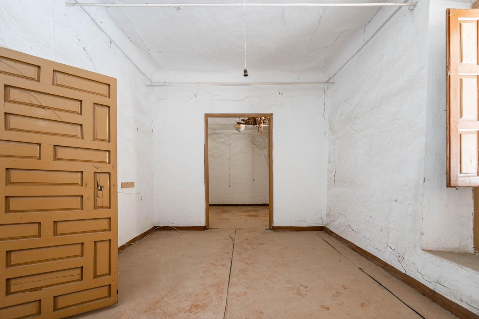 4 bedroom Finca/Country House for sale in Ogijares - € 79,500 (Ref: 9419720)