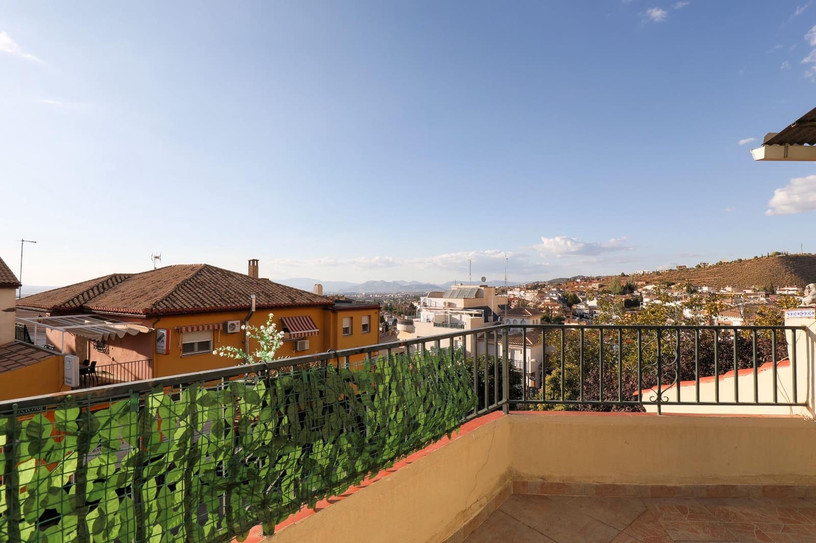 4 soveværelse Byhus til salg i Monachil med garage - € 376.000 (Ref: 9419724)