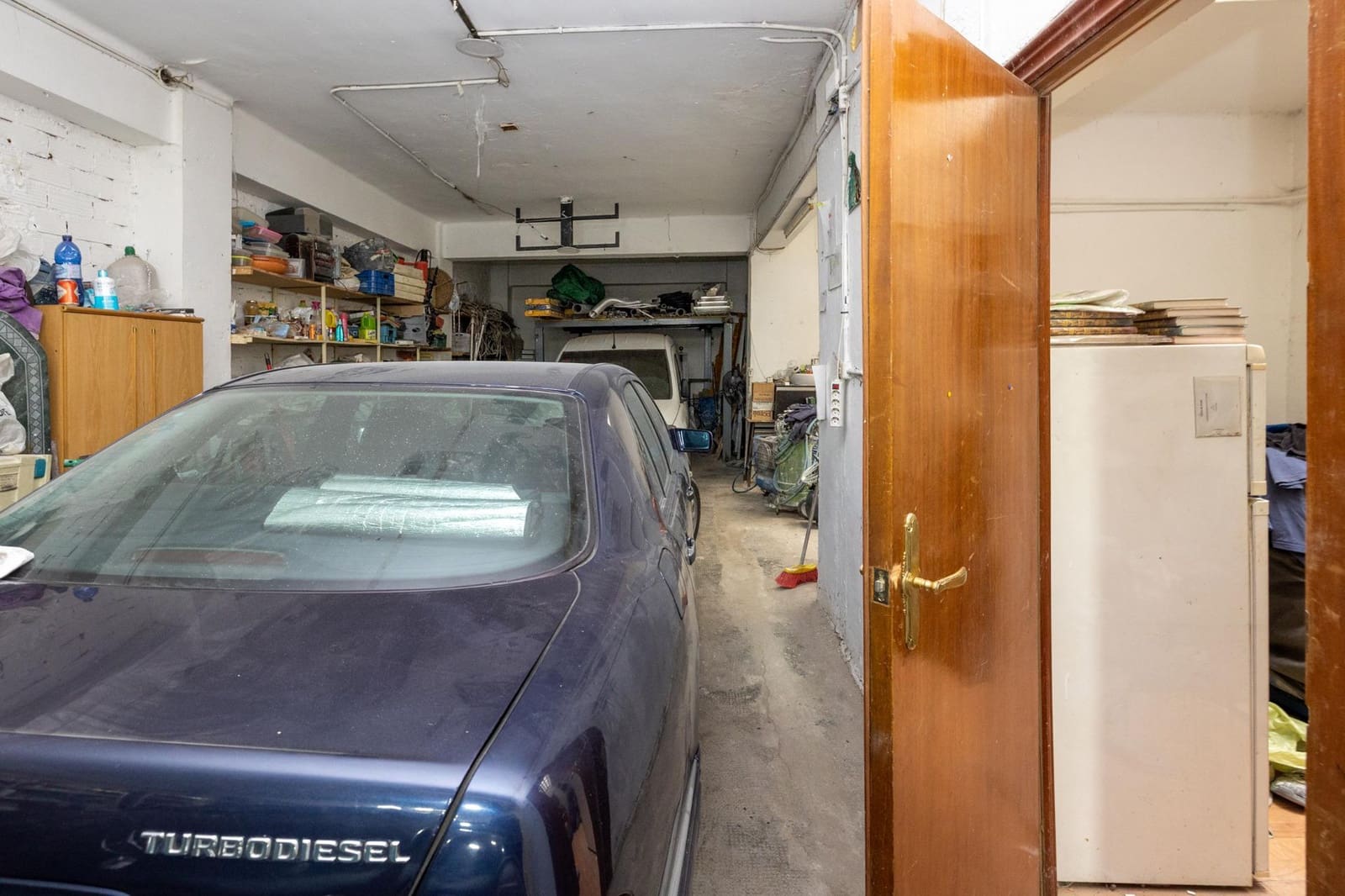 Erhverv til salg i Granada by med garage - € 60.000 (Ref: 9422389)