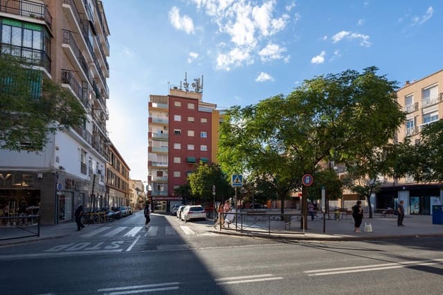 Erhverv til salg i Zaidin, Granada by med garage - € 60.000 (Ref: 9422389)