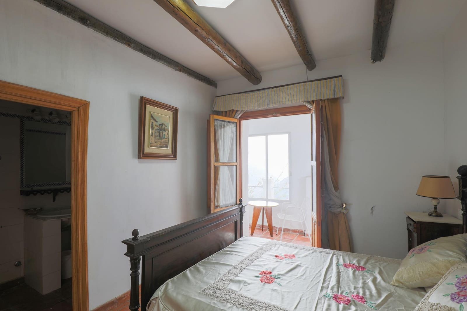 15 soverom Villa til salgs i Busquistar med garasje - € 428 656 (Ref: 9422391)