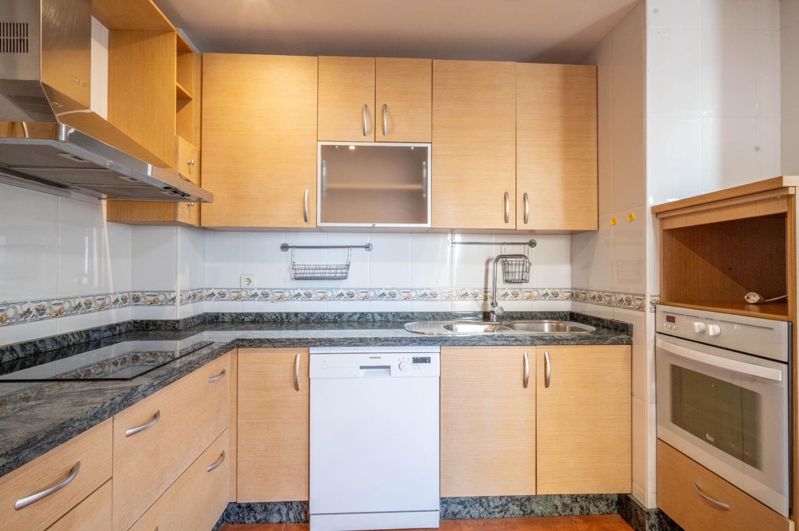 4 soverom Rekkehus til salgs i Cullar Vega med garasje - € 245 000 (Ref: 9422392)