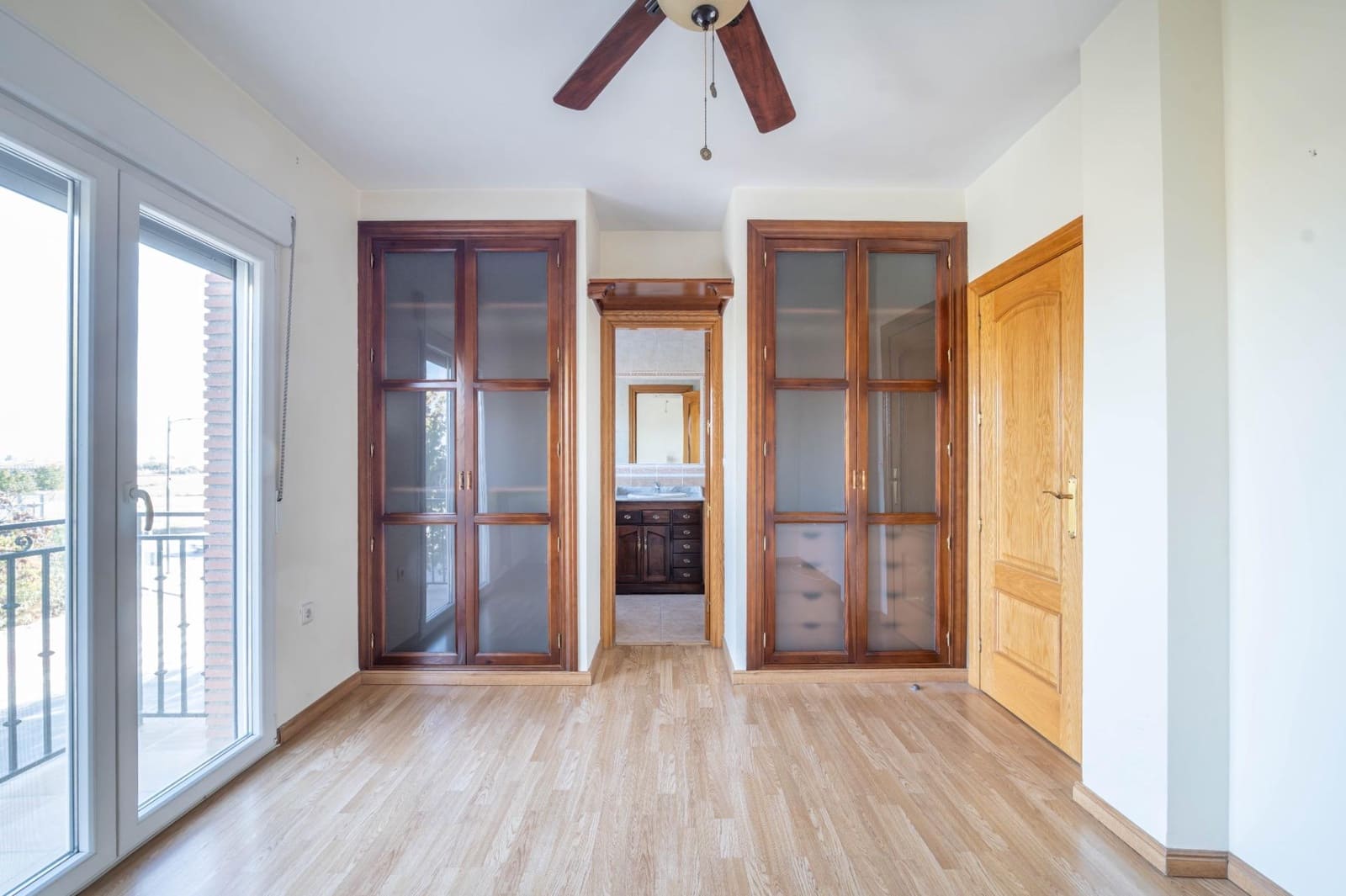 4 soverom Rekkehus til salgs i Cullar Vega med garasje - € 245 000 (Ref: 9422392)