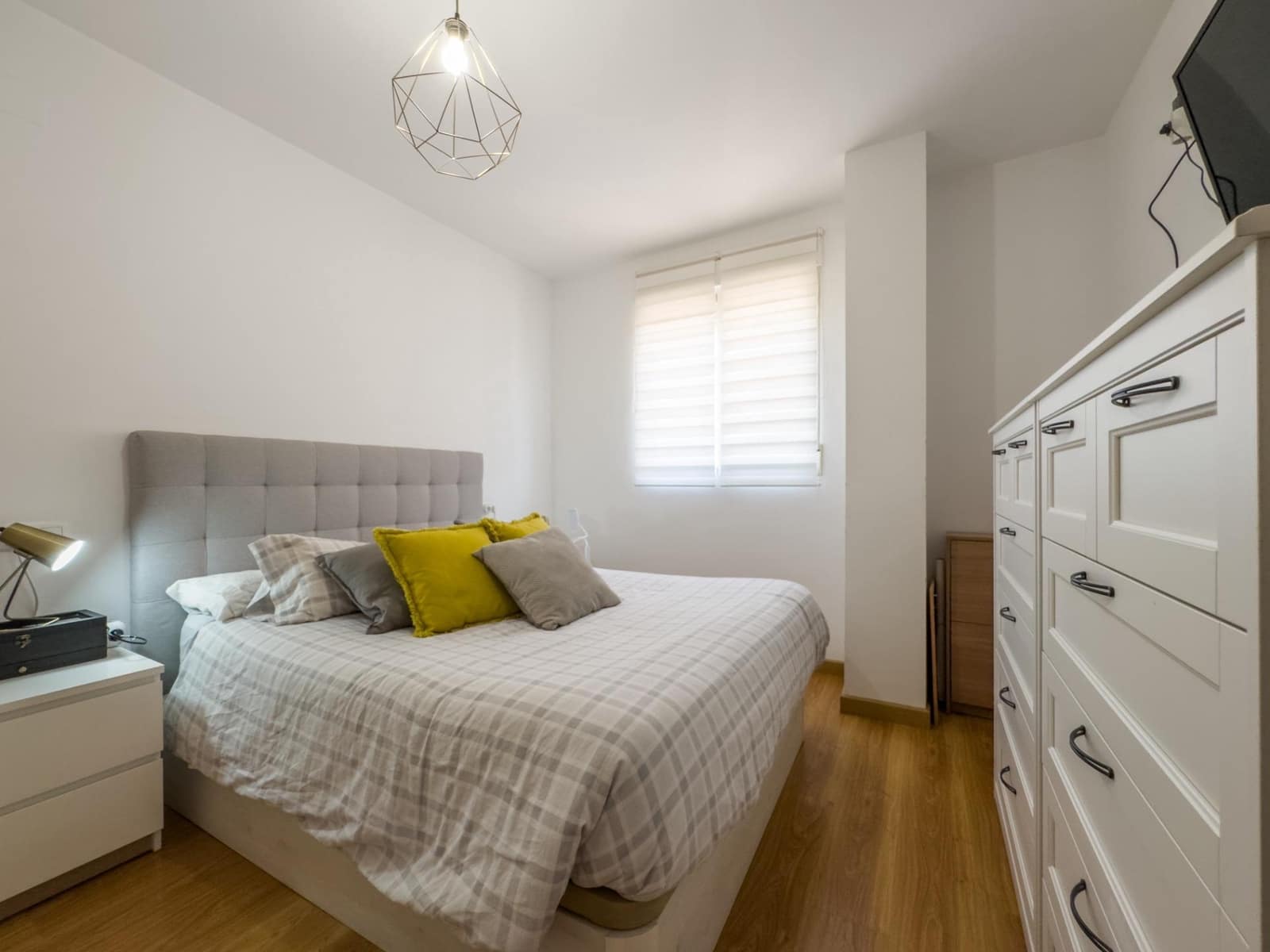 2 sypialnia Mieszkanie na sprzedaż w Churriana de la Vega z garażem - 179 000 € (Ref: 9422393)