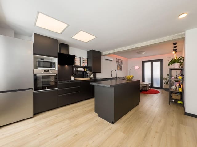 2 soverom Leilighet til salgs i San Matías - Realejo, Granada by med garasje - € 312 000 (Ref: 9422394)