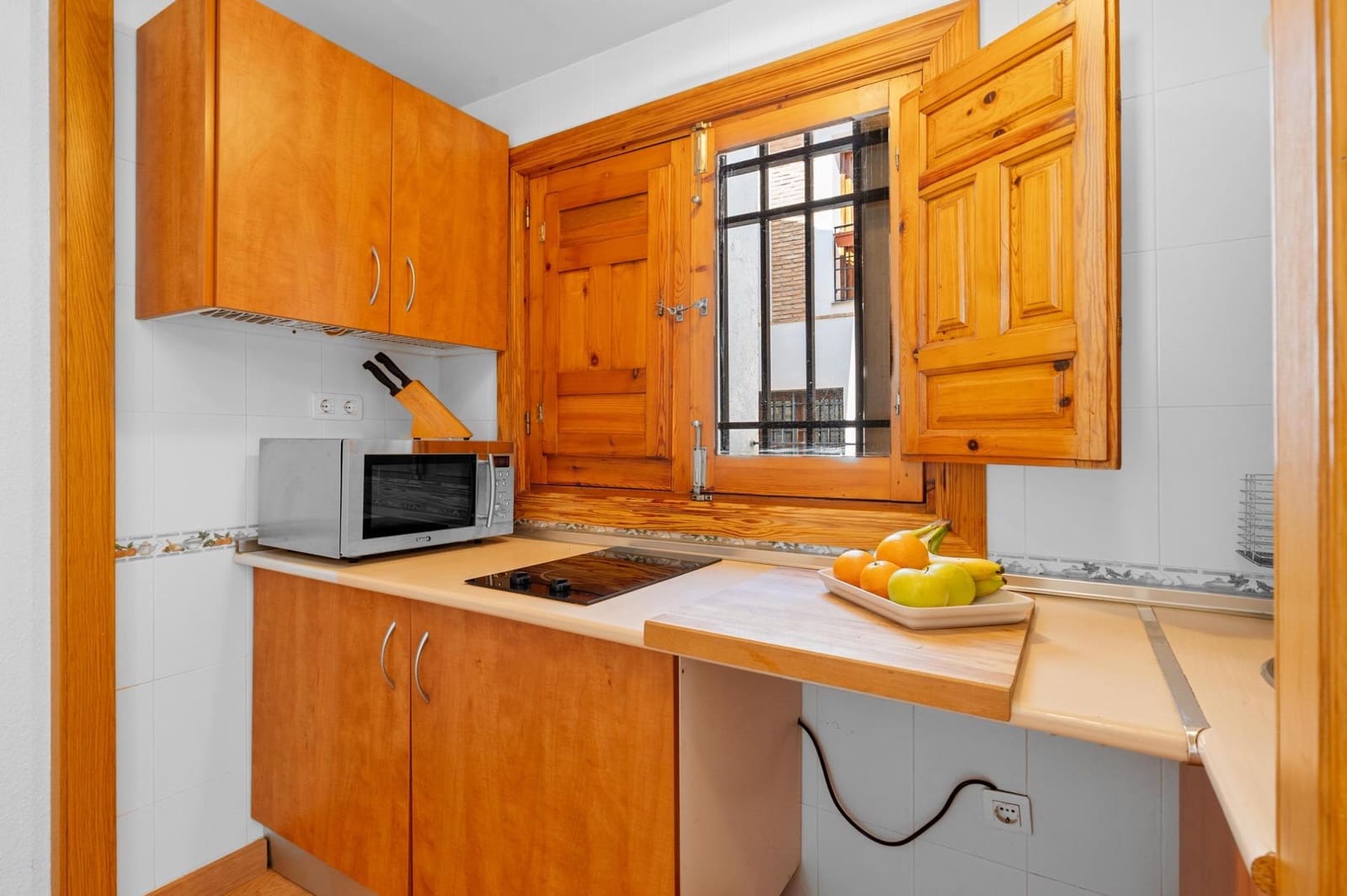 1 sypialnia Mieszkanie na sprzedaż w Miasto Grenada z garażem - 219 900 € (Ref: 9422395)