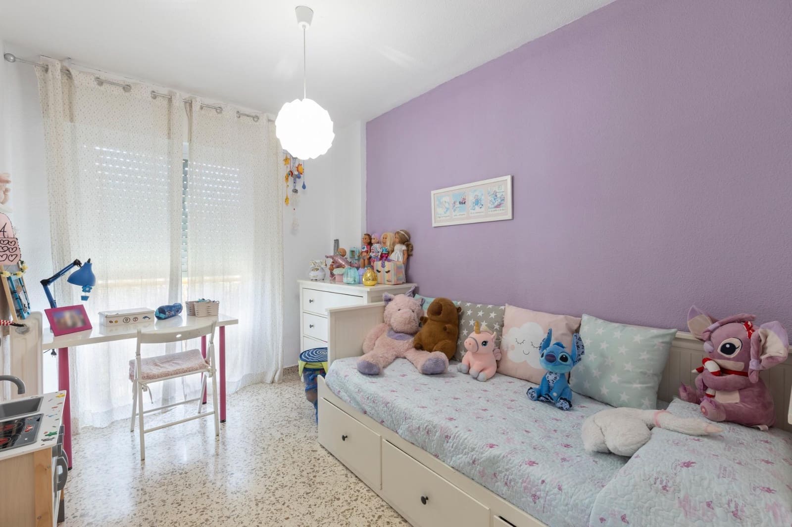 Piso de 3 habitaciones en Granada ciudad en venta con garaje - 135.000 € (Ref: 9422397)